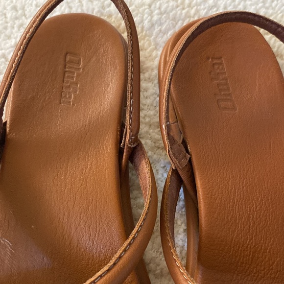 Olukai Tiare leather strappy sandal in Fox - Picture 9 of 15